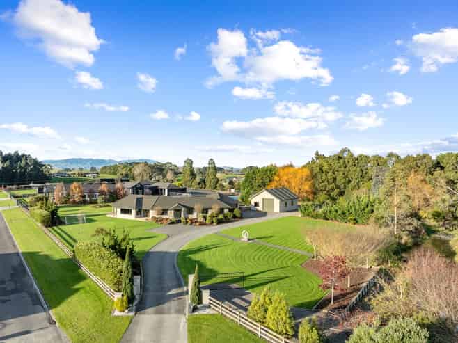 44 Tutakarae Road, Kelvin Grove