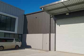 Ready to Operate – New 442m²  Unit
