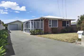 124 Gayhurst Road, Dallington