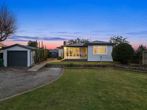 92 New Renwick Road, Burleigh