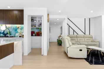 5 Grandview Lane, Acacia Bay