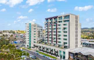 707/6 Waikumete Road, Glen Eden