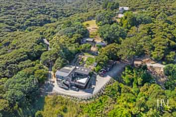 64A Cape Barrier Road, Great Barrier Island