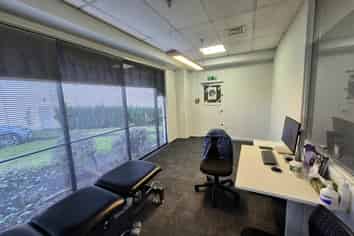Bright and Fresh Workspace on Lincoln Road