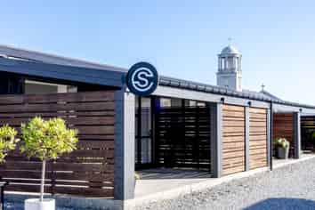 Turnkey Tourism in the Heart of Hokitika 