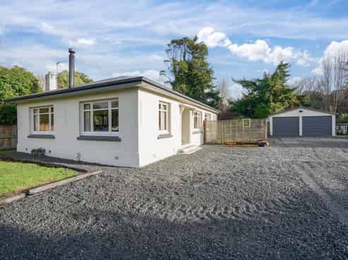 8 Mahuri Road, Otatara