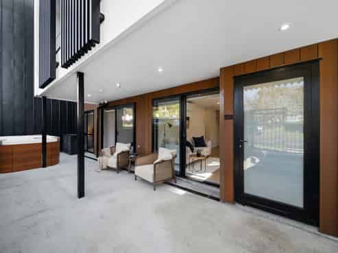 64D Coronation Road, Mangere Bridge