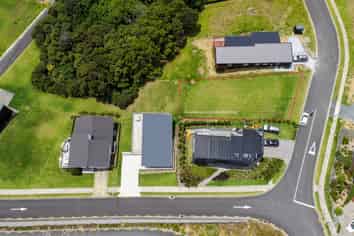 3 Starlight Place, Langs Beach