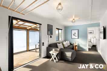 210B Mcgregor Road, Clevedon