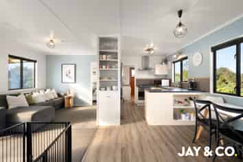 210B Mcgregor Road, Clevedon