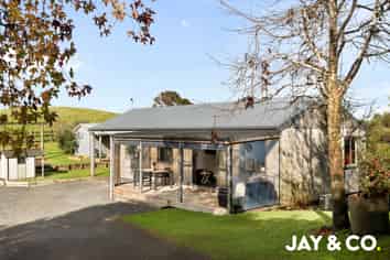 210B Mcgregor Road, Clevedon