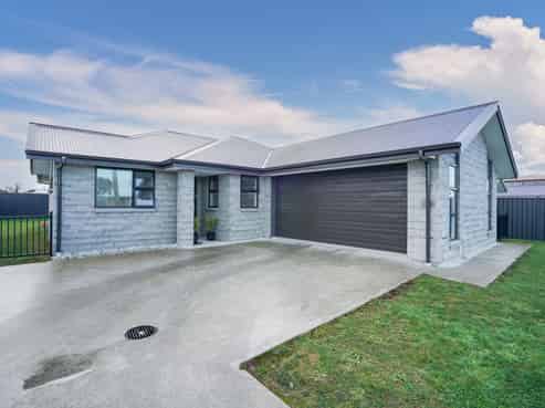 144 Stirrat Street, Kingswell