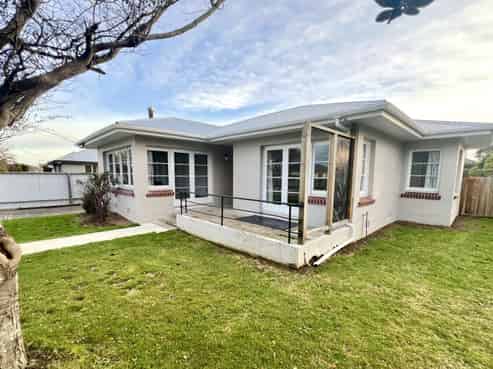 82 Stobo Street, Grasmere