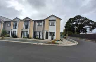 10/4 Wallson Crescent, Wiri