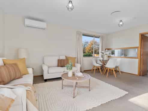 2/15 Dovedale Avenue, Ilam