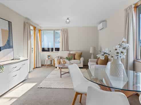 2/15 Dovedale Avenue, Ilam