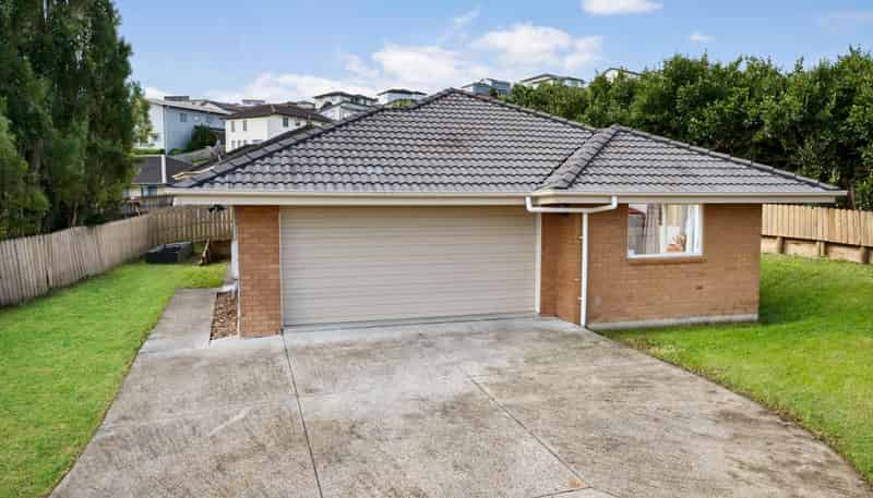 36 Liddesdale Place, Papakura