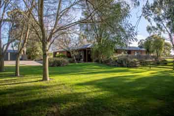 18 River Road, Ashburton