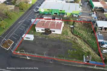 High Profile Corner Site - Rural Town Centre