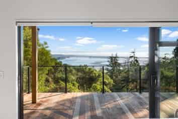 145 Mt Pleasant Road, Mount Pleasant