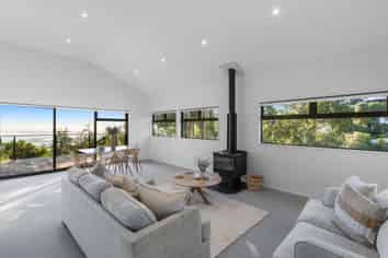 145 Mt Pleasant Road, Mount Pleasant