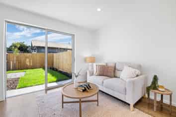 2/79 Harrow Street, Phillipstown