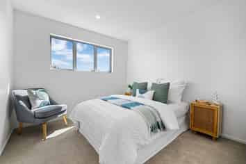 2/79 Harrow Street, Phillipstown