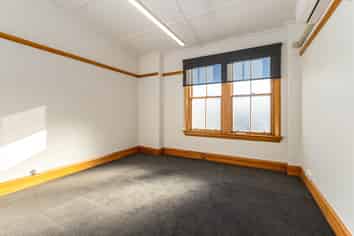 Sophisticated and stylish heritage office suite