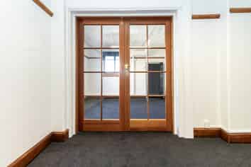 Sophisticated and stylish heritage office suite