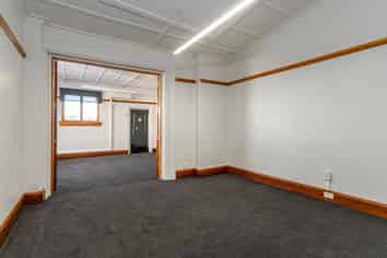 Sophisticated and stylish heritage office suite