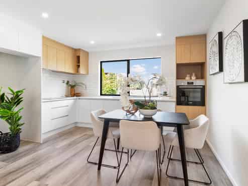 2/30 Potter Avenue, Northcote