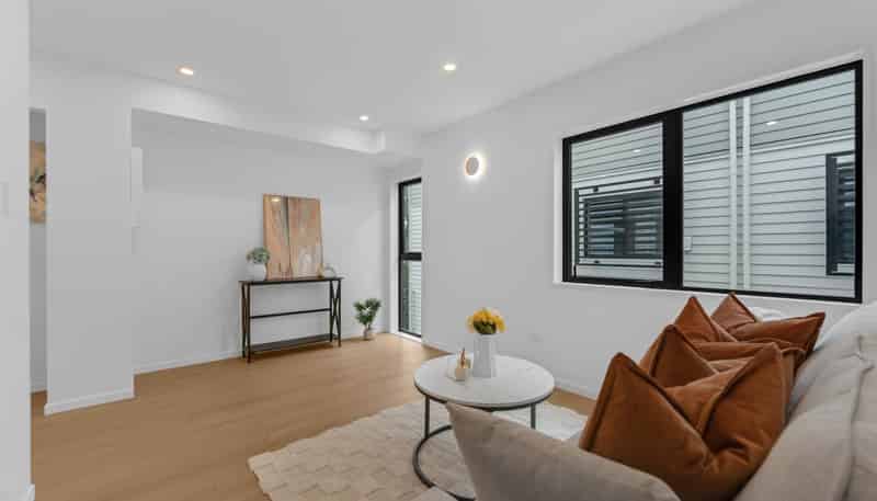 1/21 Baird Street, Howick