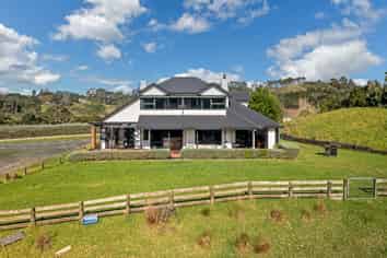 384 Pine Valley Road, Dairy Flat
