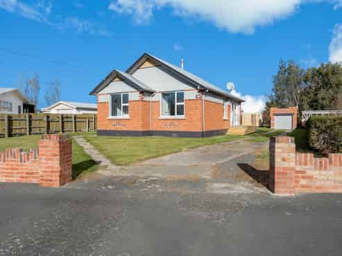 6 Mold Street, Middlemarch