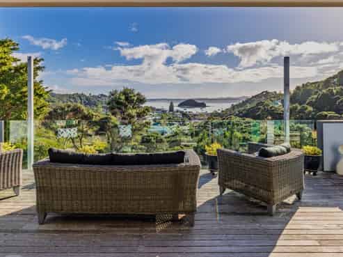 2 Binnie Street, Paihia