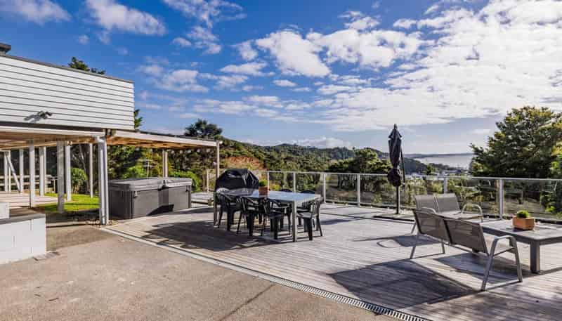 2 Binnie Street, Paihia