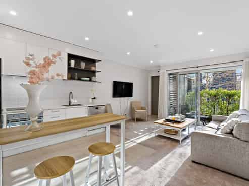 11/2 Warrant Officer Lane, Hobsonville