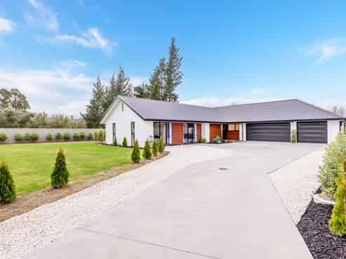 12B Wykes Place, Amberley