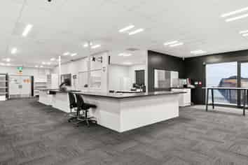 Modern Option - Centrally Located