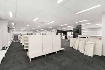 Modern Option - Centrally Located