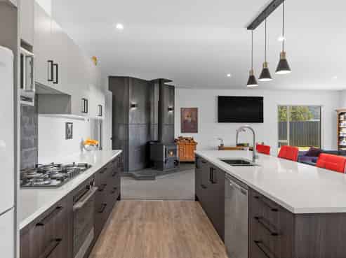 16 Isthmus Place, Lake Hawea