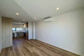 4/506 Glenfield Road, Bayview