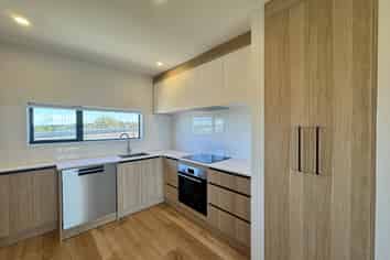 4/506 Glenfield Road, Bayview