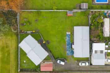 18B Stuckey Street, Levin