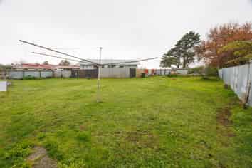 18B Stuckey Street, Levin