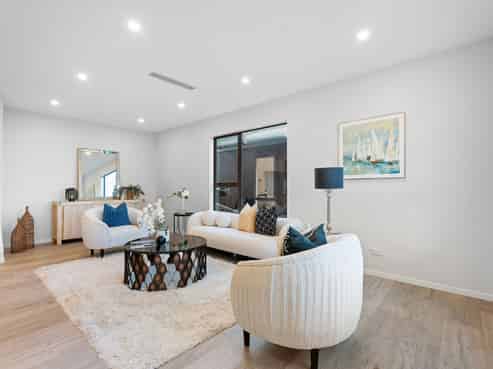 27 Aquamarine Avenue, Orewa