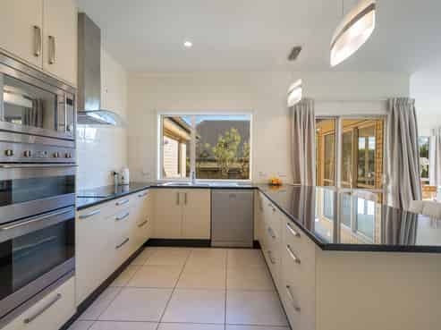 14 Bridgewater Lane, Stoke