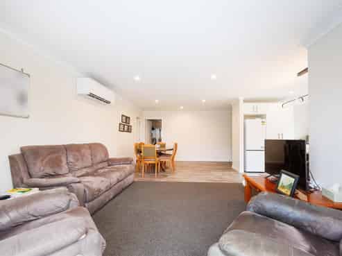  47 Wilson Street, Bulls