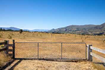 22 Totara Place, Queensberry
