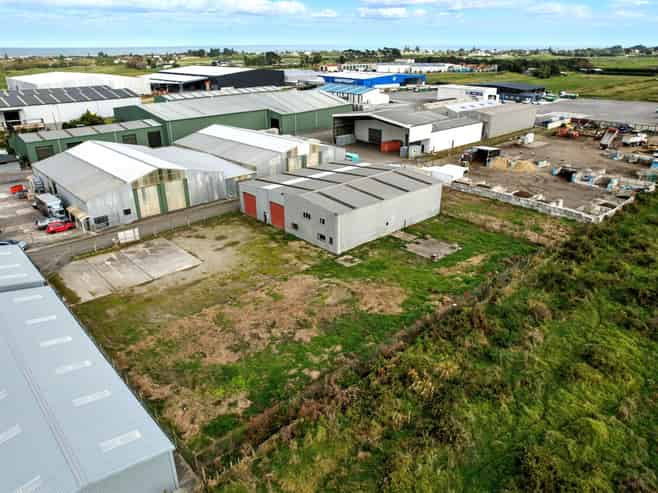 Industrial building and expansive yard space